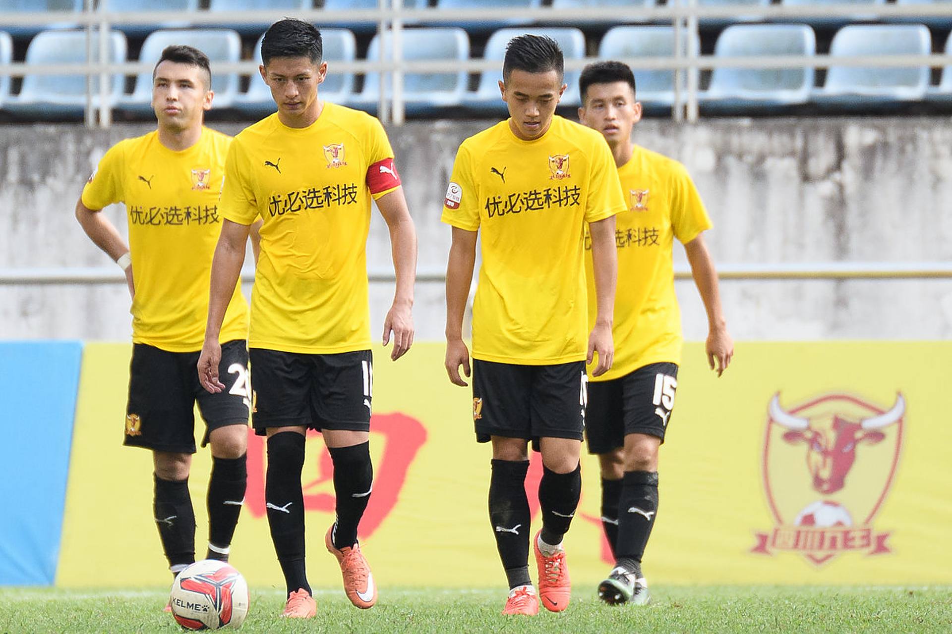 四川九牛中后卫表现出色，助球队守住三分