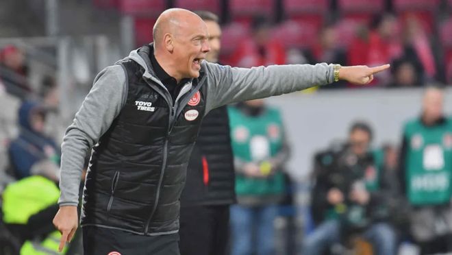 关于帕德博恩遭遇困境，保级形势迫在眉睫的信息